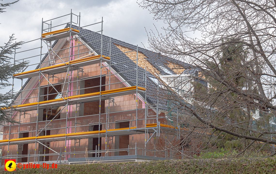 27.04.2023 - Burgfotos von der Baustell Niederalmstraße 16 in Neuperlach